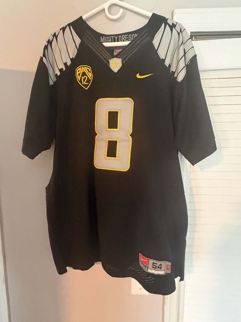Nike Oregon Ducks Marcus Mariota #8 Black Football Jersey Size 54 (XXL) Men’s